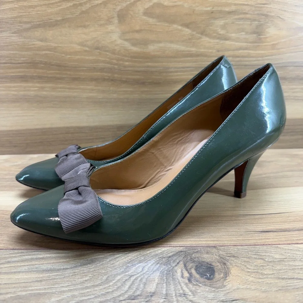 LL‎ BEAN Bow Pumps Womens 8 M Green Patent Leather Bow